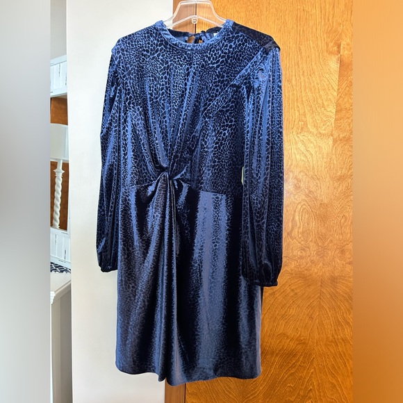 RYE70 Great dress for fall and upcoming holiday season pretty blue - Picture 1 of 5